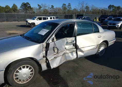 1997 Buick Park Avenue z USA, uszkodzony, nr VIN 1G4CW52K8V4622140